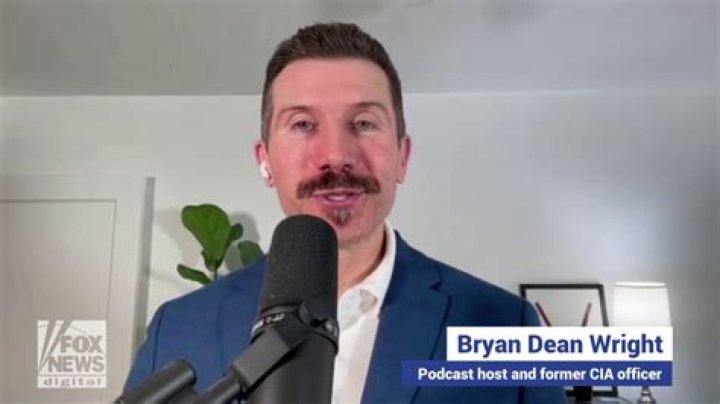 Bryan Dean Wright Height, Weight, Net Worth, Age, Birthday, Wikipedia, Who, Nationality, Biography