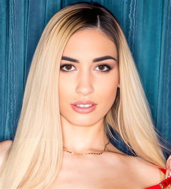 
Cedrice Height, Age, Boyfriend, Biography, Wiki, Net Worth 