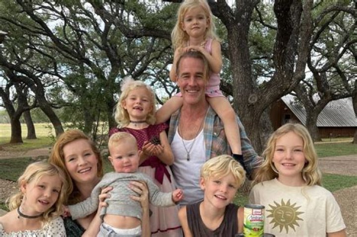 
Dad of 6 James Van Der Beek Says Moving His Family to Austin Was ‘Centering’: ‘It’s Connected Us’ 