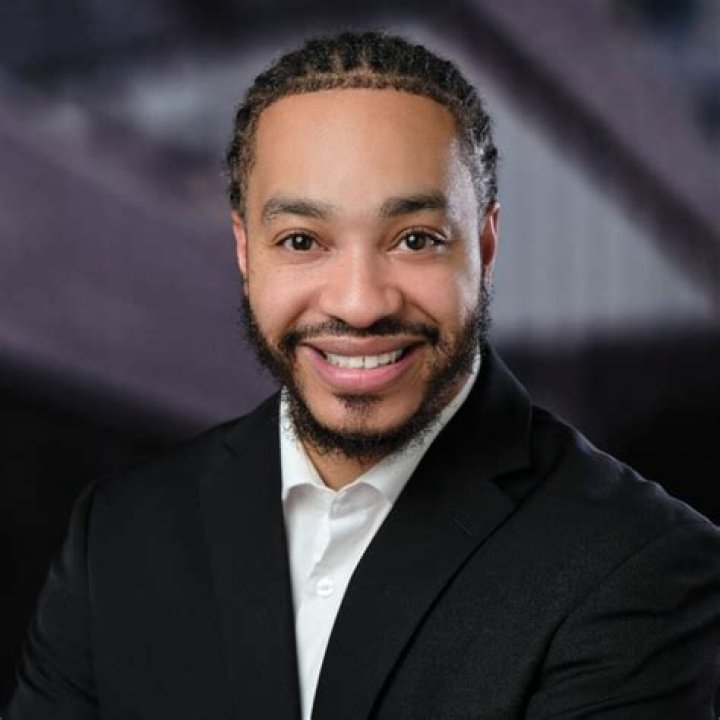 De’Shawn Washington Height, Weight, Net Worth, Age, Wiki, Who, Instagram, Biography