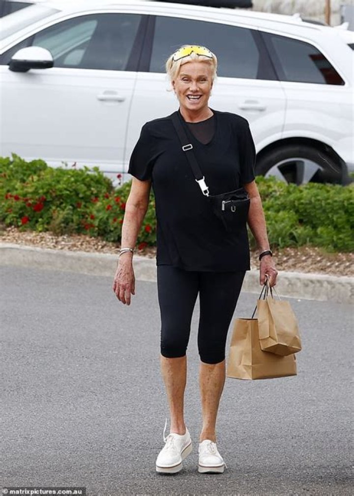 Deborra-Lee Height, Weight, Net Worth, Age, Birthday, Wikipedia, Who, Nationality, Biography