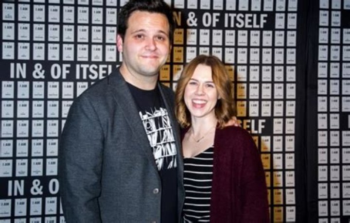 
Derek DelGaudio is Married to Wife: Vanessa Lauren. Kids. 