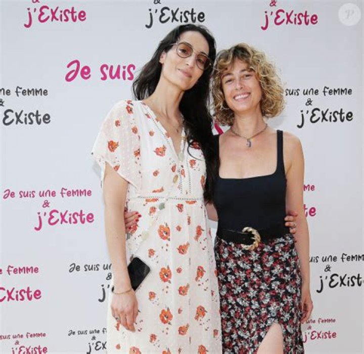 Emmanuelle Bouaziz Height, Age, Boyfriend, Biography, Wiki, Net Worth