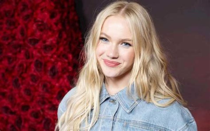 
Freya Cox Height, Weight, Net Worth, Age, Birthday, Wikipedia, Who, Nationality, Biography 