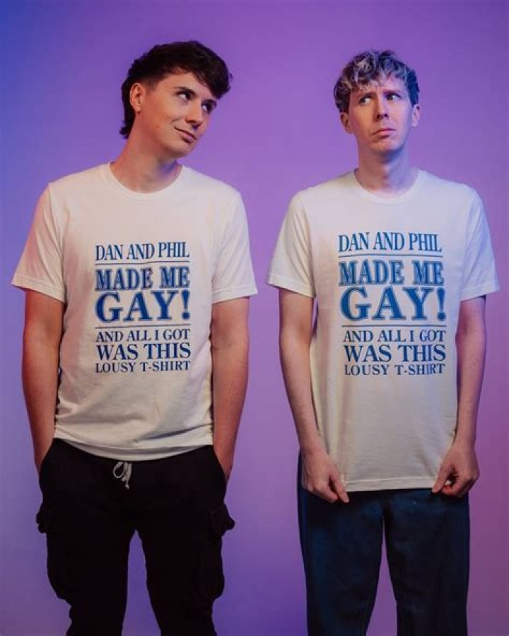 
Is Dan Bucatinsky Gay? 