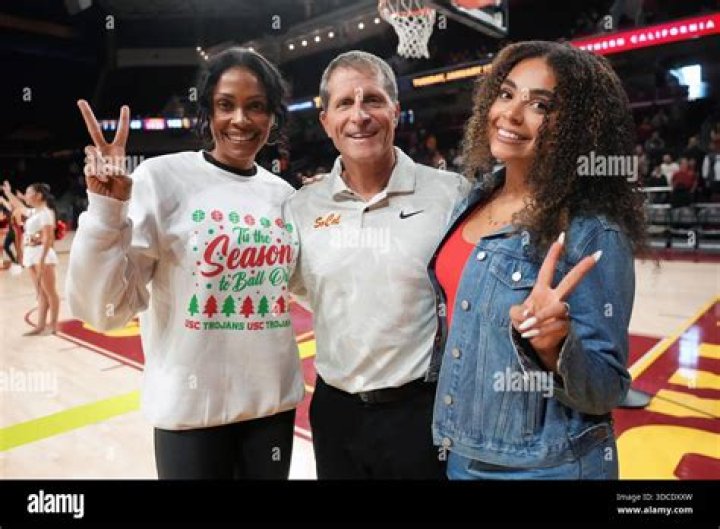 Is Mariah Musselman A Basketball Player? Daughter Of Coach Eric Musselman and Wife Danyelle Sargent