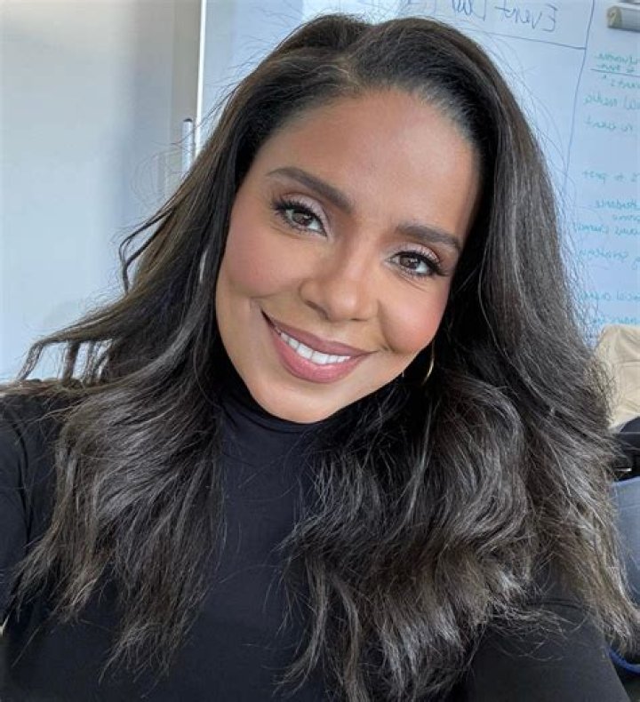 Is Sanaa Lathan Gay? Her Sexuality And Dating Details