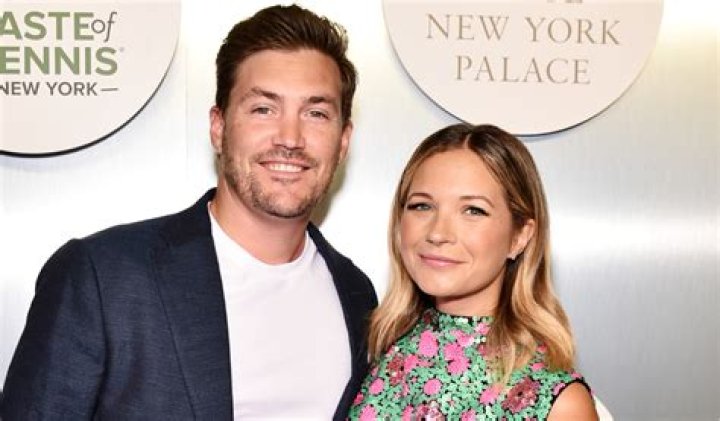 
Is Vanessa Ray Pregnant? Complete Details About Vanessa Ray Pregnancy 