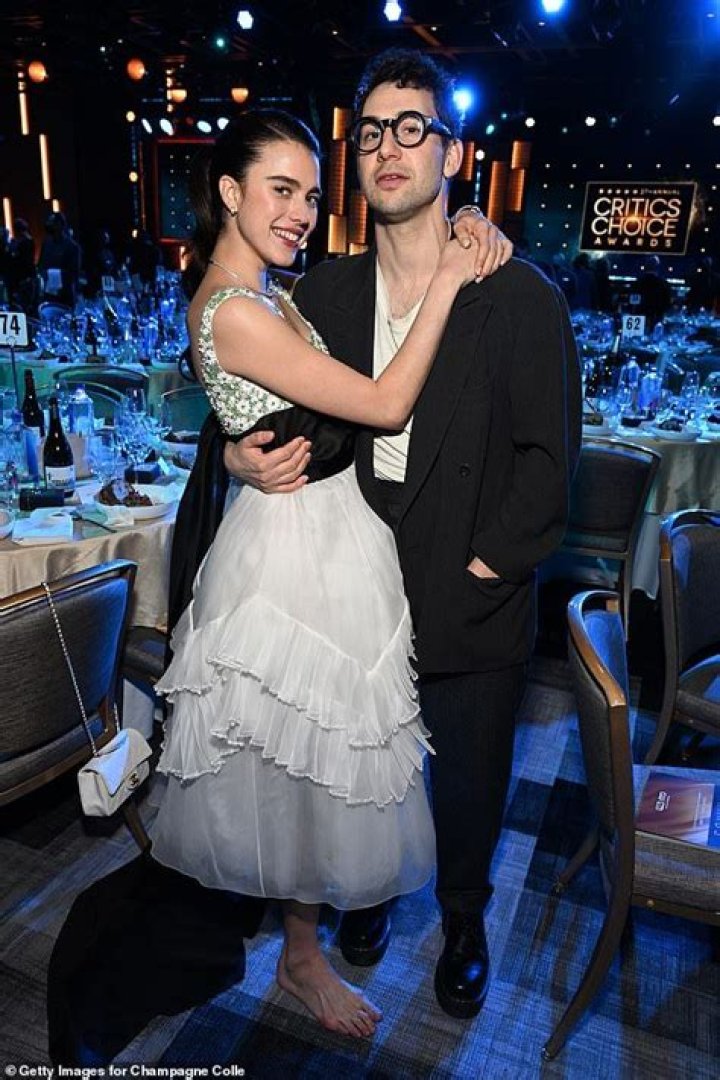 
Jack Antonoff’s girlfriend: Is Margaret Qualley Engaged To Her American Singer? 