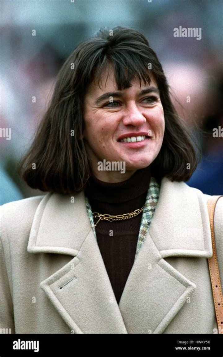 
Jane Chapple Hyam Height, Weight, Net Worth, Age, Birthday, Wikipedia, Who, Nationality, Biography 