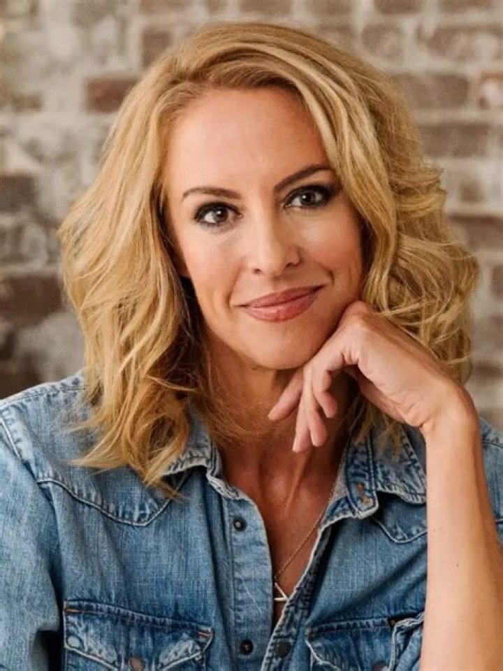 Linda Pira Height, Weight, Net Worth, Age, Birthday, Wikipedia, Who, Instagram, Biography