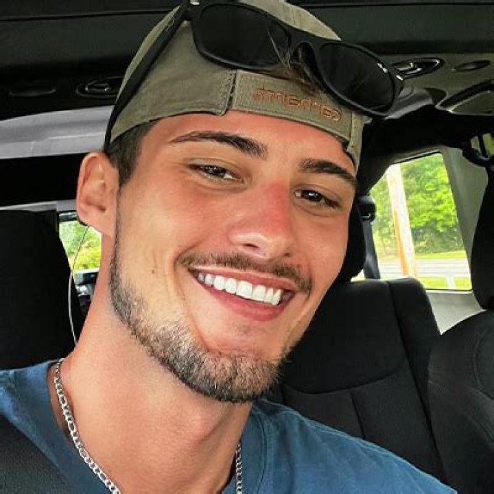  logan Isbell