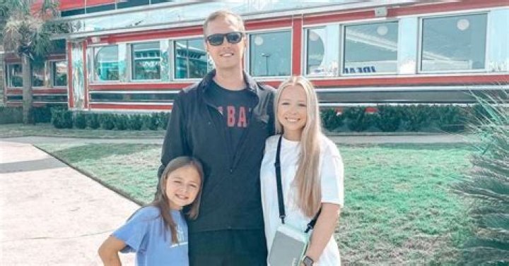 Meet Josh Harris Deadliest Catch Wife, 7-Year Old Daughter Kinsley Ella And Family Details