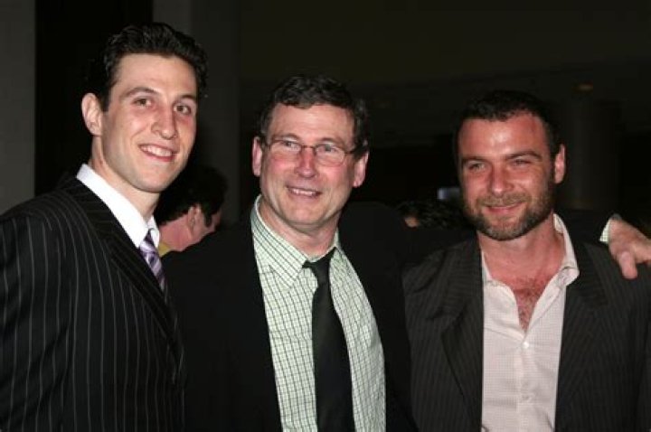 
Meet Pablo Schreiber Brother Will Schreiber- Details To Know About His Siblings 