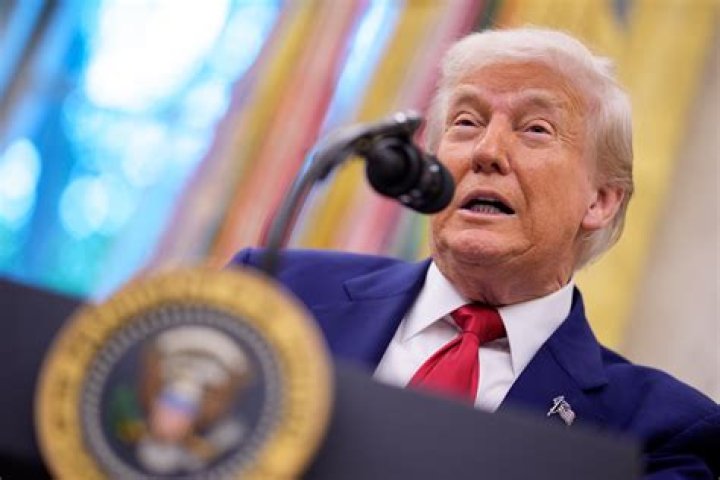 
Ron DeSantis slammed for refusing to issue statement about Donald Trump’s arrest, claiming he fights for ‘Floridians’ 