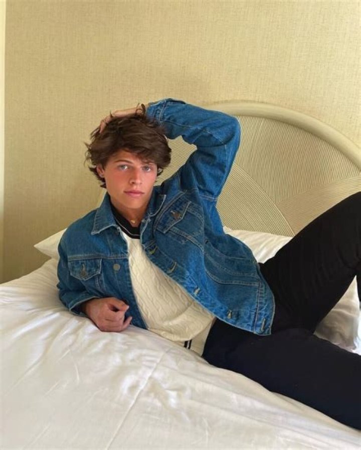Sam Dezz Height, Weight, Net Worth, Age, Wiki, Who, Instagram, Biography