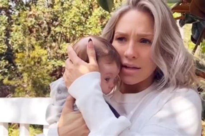 
Sharna Burgess Says ‘Intrusive Mom Thoughts’ Are a ‘Real Thing’: ‘If You Know, You Know’ 