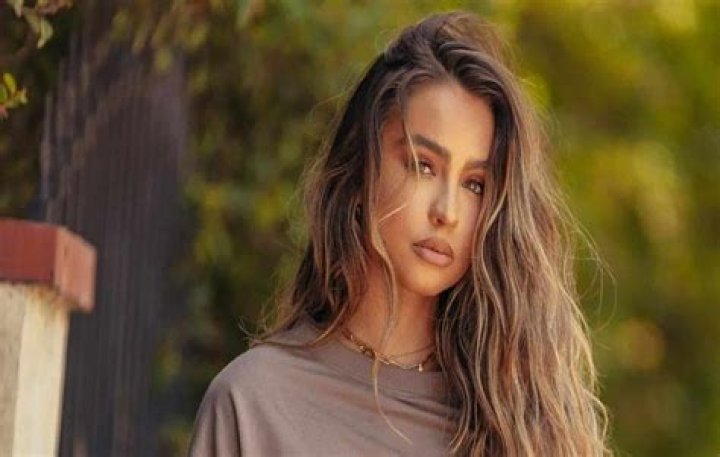 Sommer Ray Height, Age, Boyfriend, Biography, Wiki, Net Worth