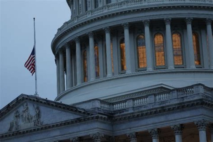 
Suspicious package near US Capitol cleared 