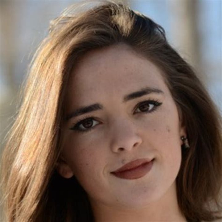 
Tia Hrubala Height, Weight, Net Worth, Age, Birthday, Wikipedia, Who, Nationality, Biography 