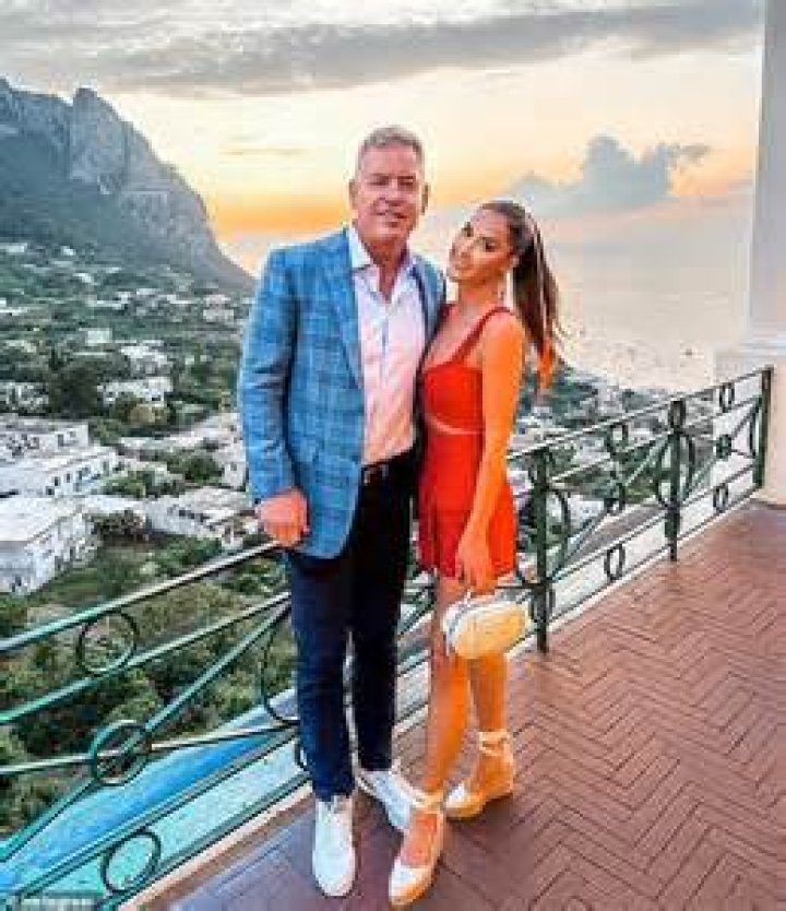 Untold Truth On Troy Aikman Wife Capa Mooty Age Gap and Net Worth