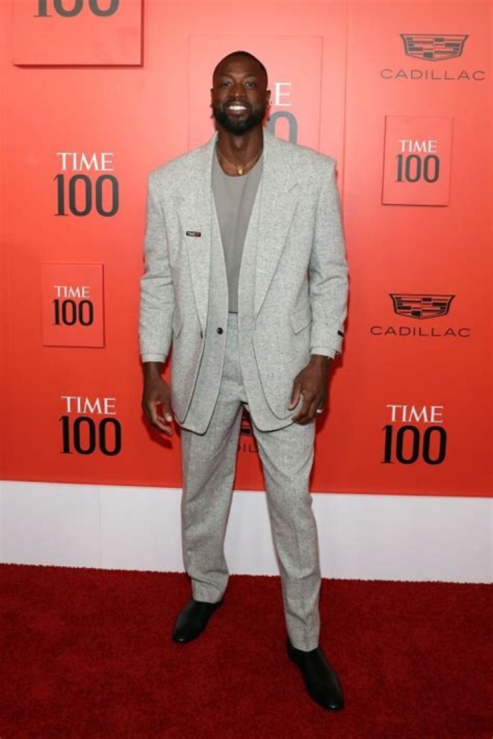 Wade Hayes Height, Weight, Net Worth, Age, Birthday, Wikipedia, Who, Instagram, Biography
