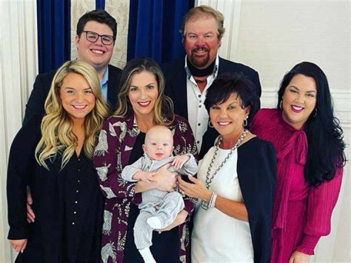 
Who Is Britt Ahart From Alone: The Skills Challenge? Meet His Wife And Family 