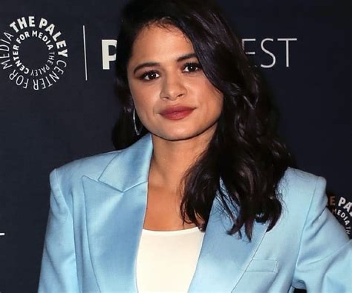
Who is Melonie Diaz from Charmed? Net Worth, Boyfriend 